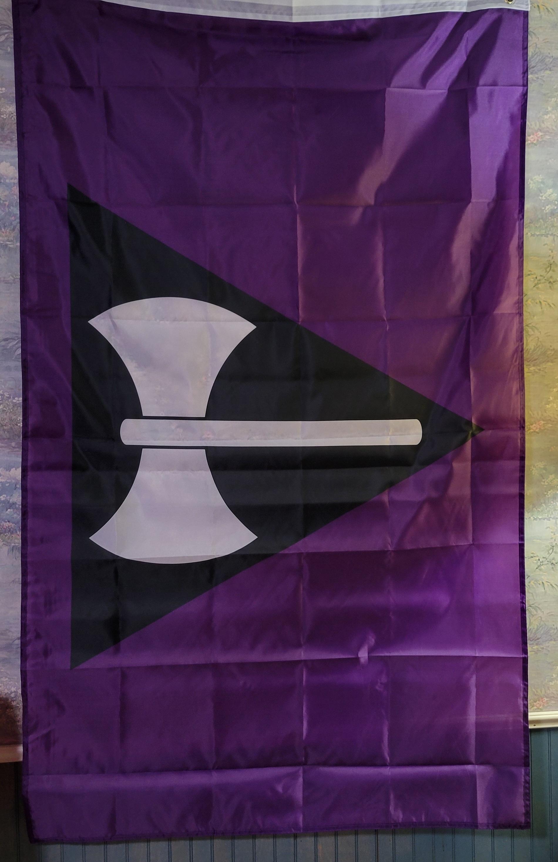 Lesbian Labrys flag